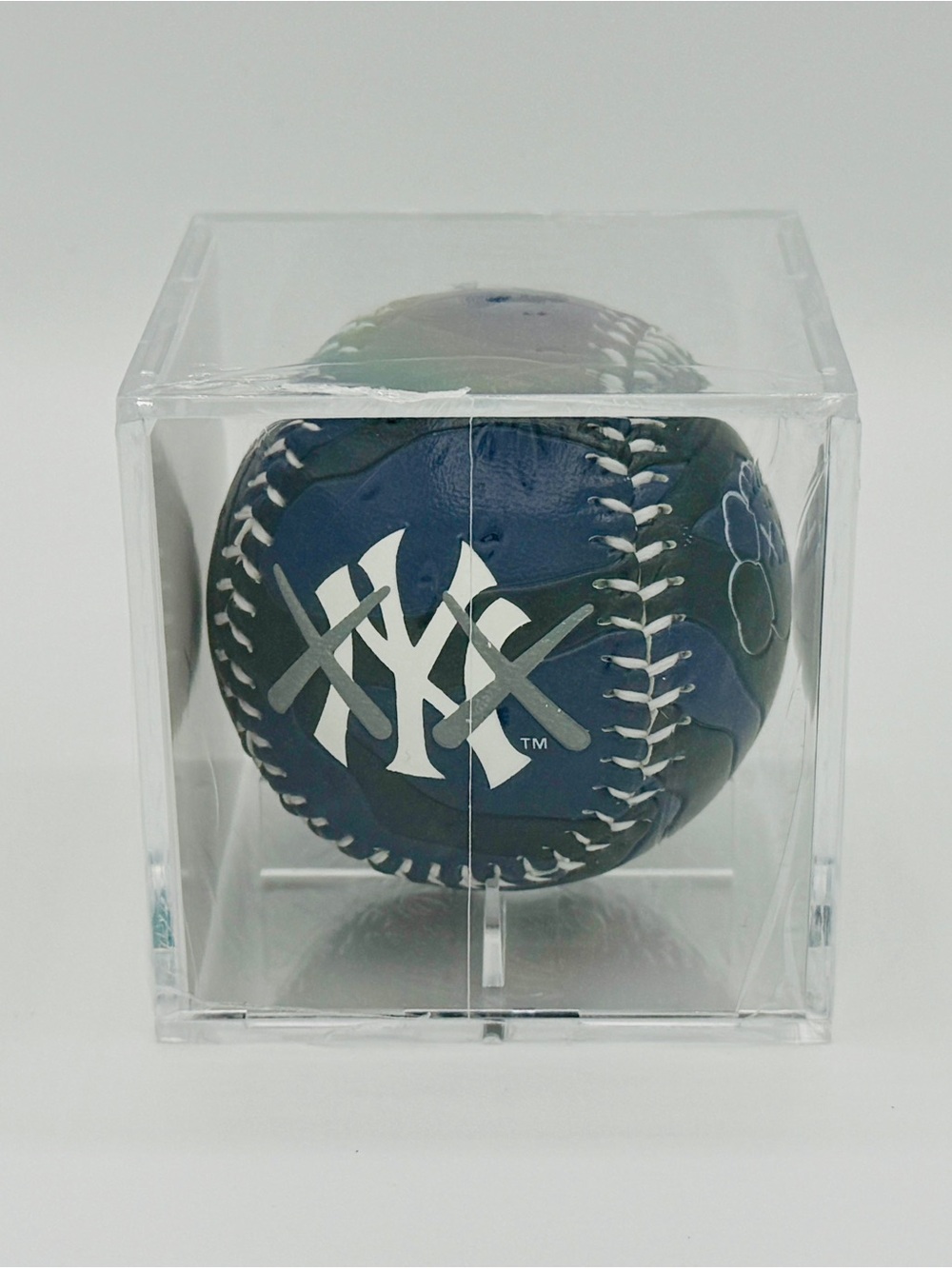 KAWS x New York YANKEES Rawlings Baseball - KAWS MLB Collaboration
